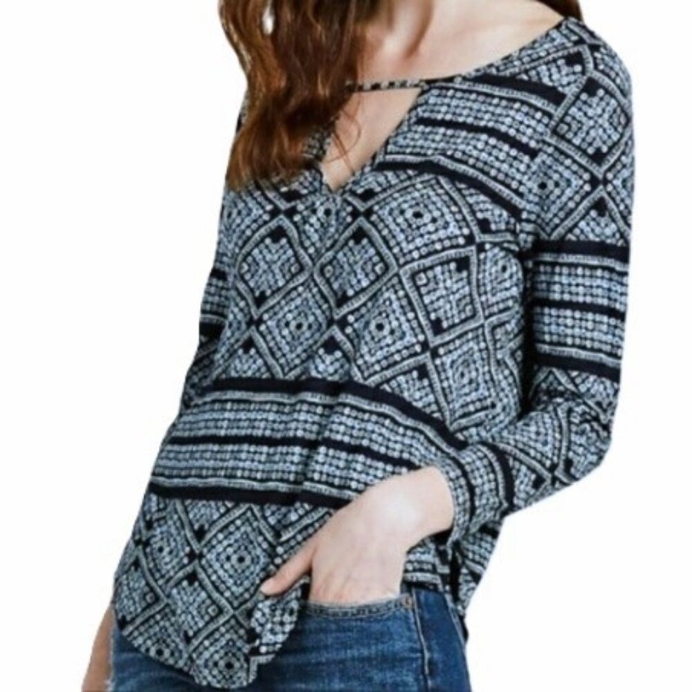 LUCKY BRAND Blue Diamond Stripe Keyhole Knit Blouse Long Sleeves Womens Medium